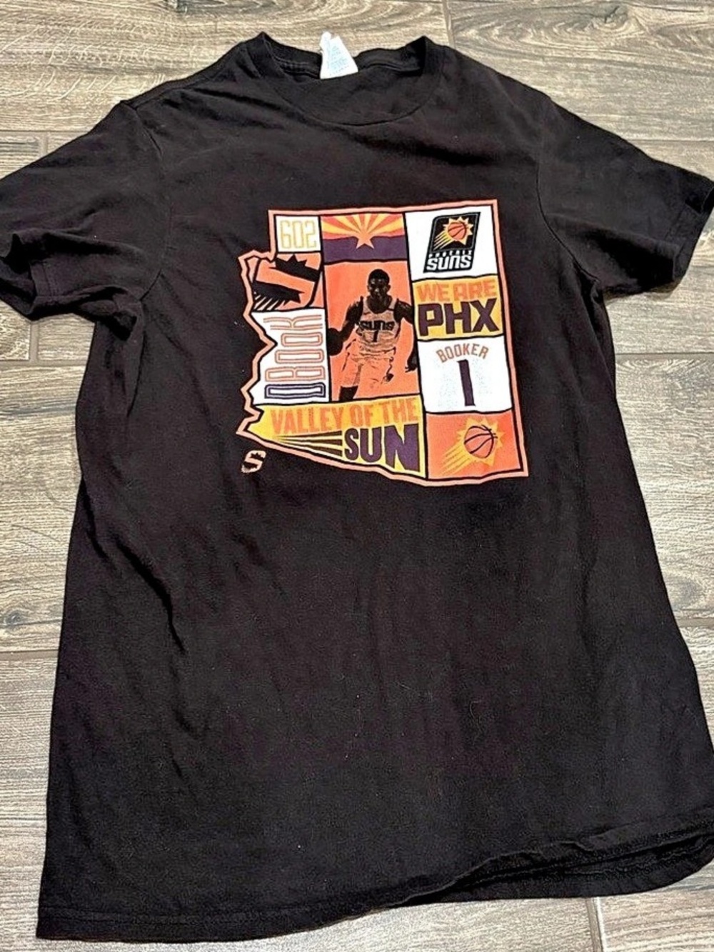 Delta Ringspun Graphic Tee in Black Size Small